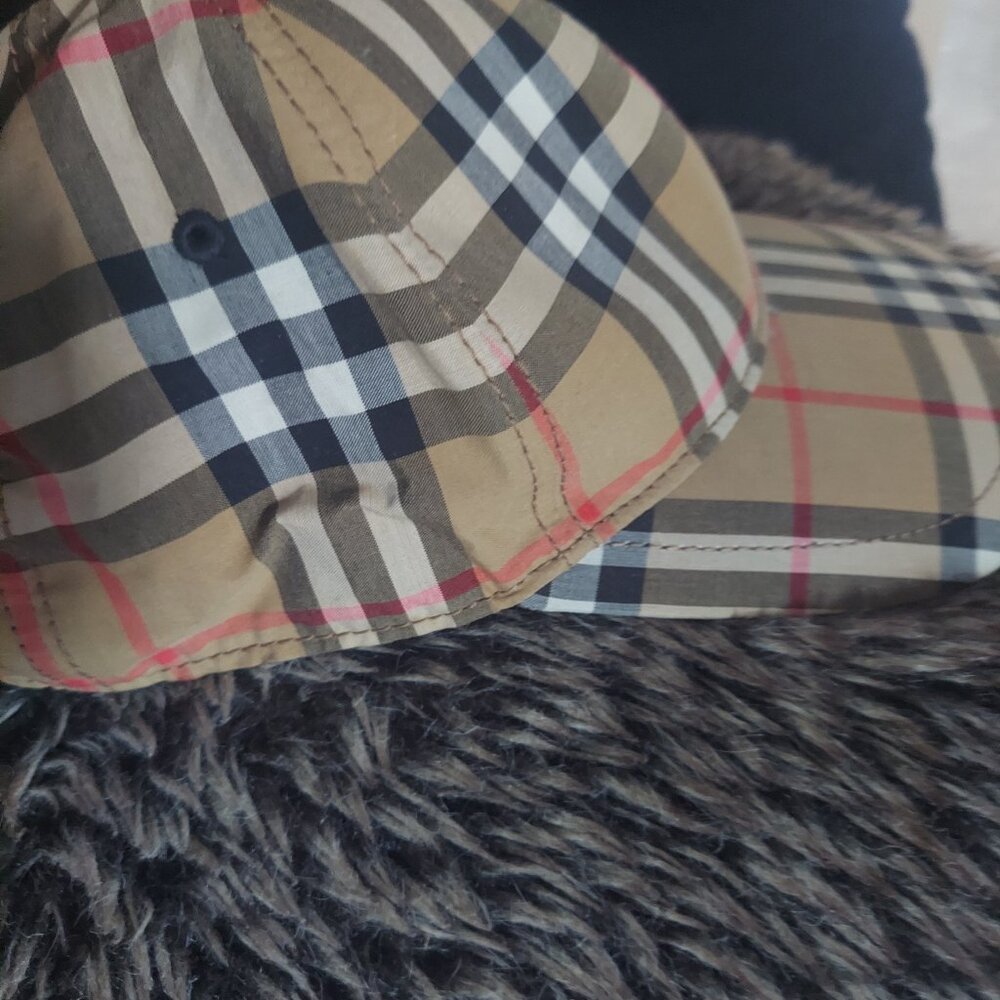 Burberry Cap